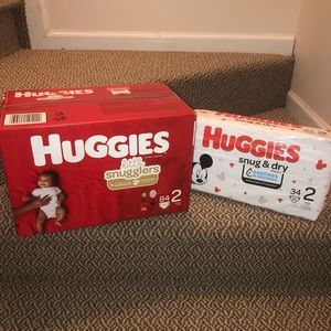 NWT Huggies Bundle * Size 2 👶🏼🍼